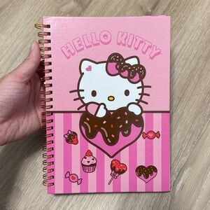 Hello Kitty Valentine’s Day Journal